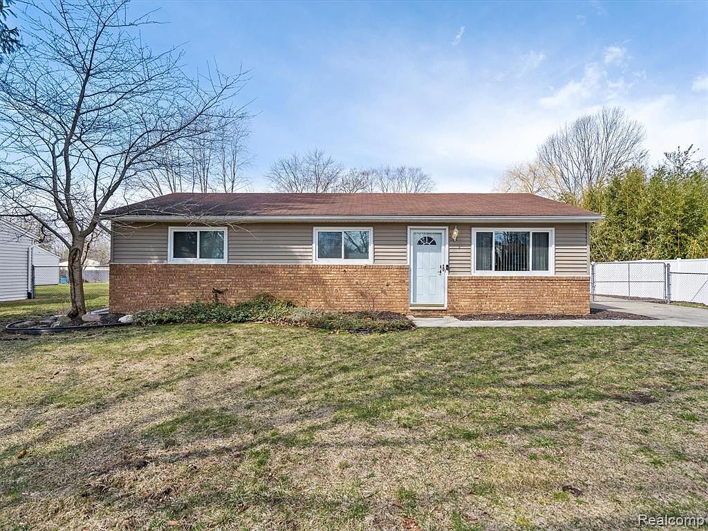 45451 Joseph St, Shelby Township, MI 48317 Zillow