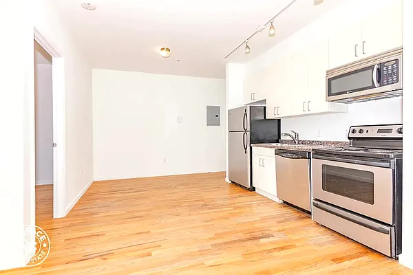 Rented by MySpaceNYC | media 31