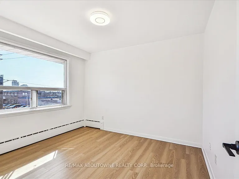 2 Wesley St #5 — Photo 24