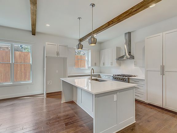 3rd image of 3422 W 6th St