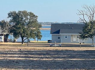 Oak View Ln, Hampstead, NC 28443