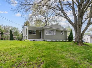 719 Moore St, Hubbard, OH