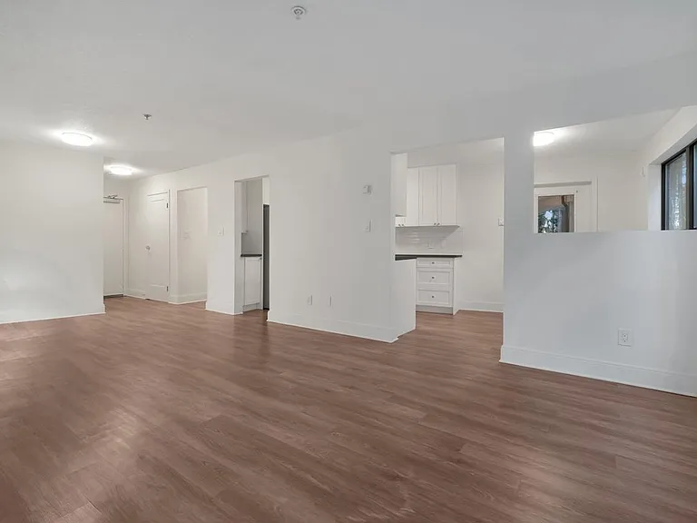 6597 Applecross Rd — Photo 26