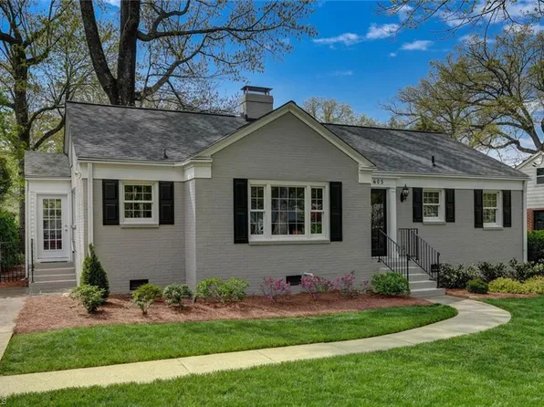 3605 Kirby Dr, Greensboro, NC 27403