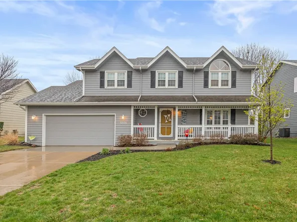 5558 Kensington Cir, Johnston, IA 50131