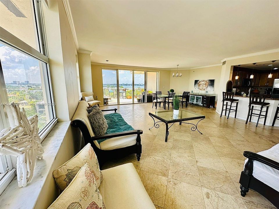 10140 W Bay Harbor Dr PENTHOUSE S, Bay Harbor Islands, FL 33154 MLS 