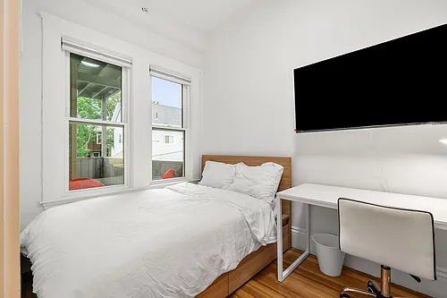 18 Benedict St #7 Photo 1