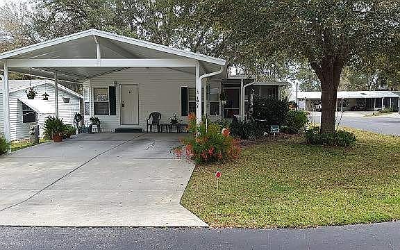 2nd image of 1087 Navelencia Ct