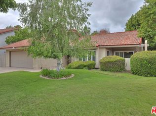 3415 Circle View Dr, Simi Valley, CA 93063