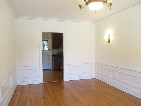 4th image of 613 Washington Blvd APT 1N