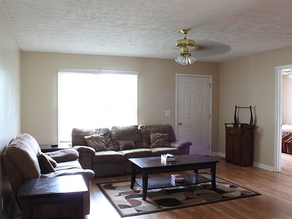 4th image of 5517 Constantine Dr