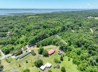 532 Seaside Rd, Saint Helena Island, SC 29920