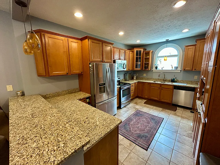 2332 Central Ave — Photo 19