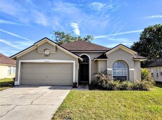 28846 Burke Mill Pl, Wesley Chapel, FL 33545