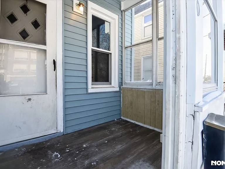 920 S Matthew St — Photo 22