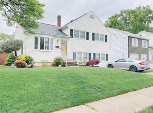 27 Fillmore Ave, Carteret, NJ 07008
