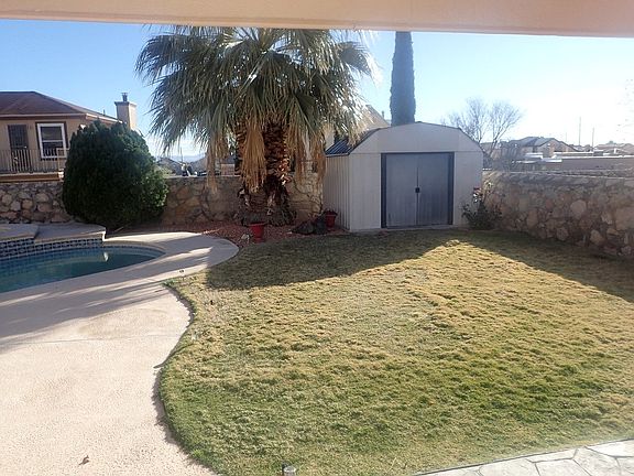 4th image of 11144 Loma Roja Dr