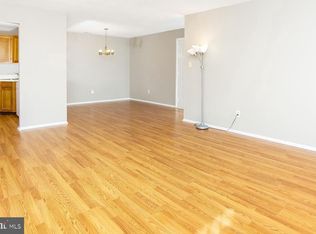 4512 Aberdeen Dr #B, Mount Laurel, NJ 08054