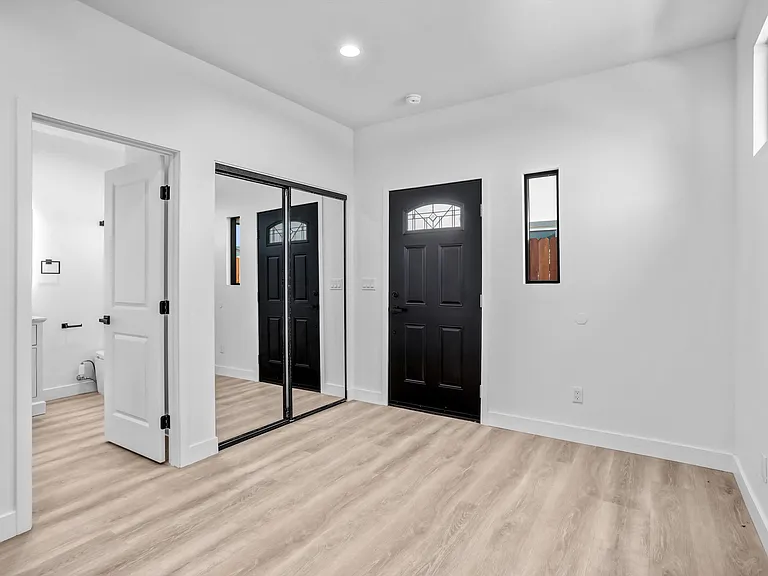 4437 Phelan Ave #A — Photo 1