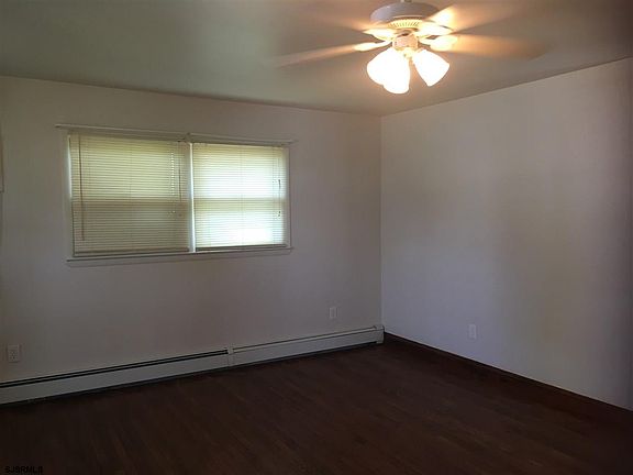 2nd image of 526 N Harrisburg Ave