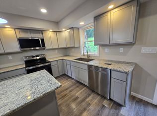 147 Erie St, Jessup, PA 18434