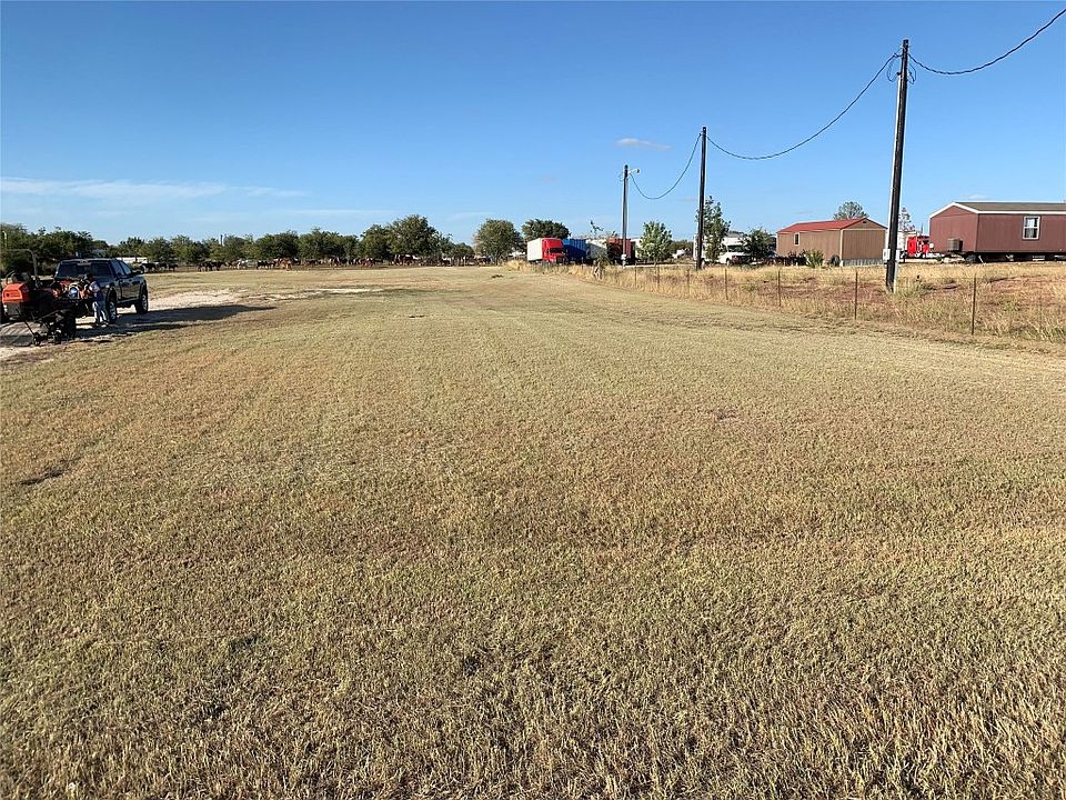 17551 Matany Rd, Justin, TX 76247 | MLS #20247216 | Zillow