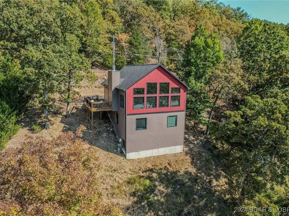 477 Camelot Dr, Camdenton, MO 65020