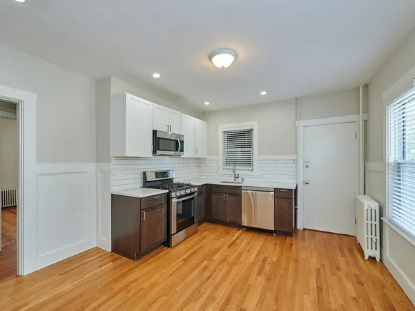 1873 Hyde Park Ave APT 2, Hyde Park, MA 02136