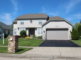 2260 Madiera Ln, Buffalo Grove, IL