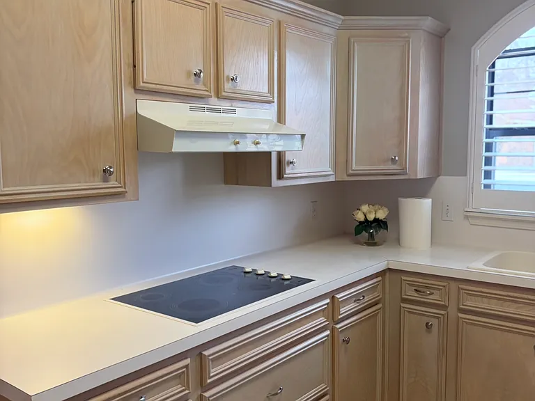 7706 Millicent Cir — Photo 3