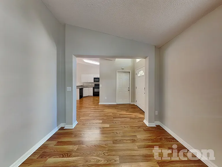 17128 Woodcrest Way — Photo 19