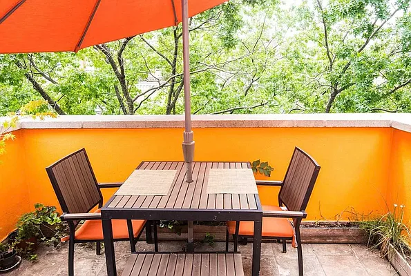 Rented by Douglas Elliman | media 13