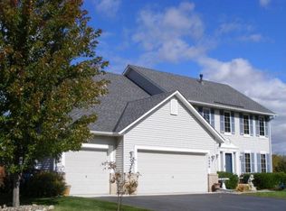 10680 Alicia Cir, Inver Grove Heights, MN 55077