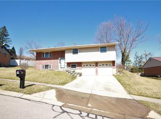 603 Crusader Dr, Dayton, OH 45449