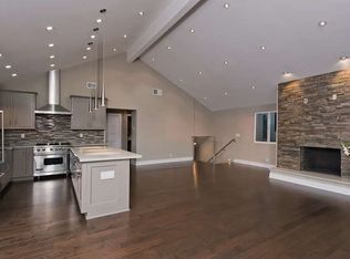 2525 Ocean Dr, Oxnard, CA 93035