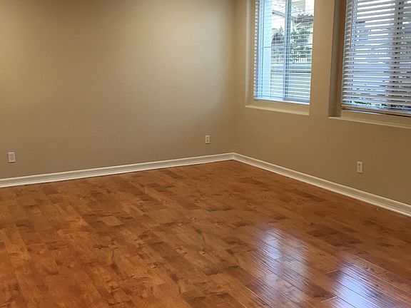 4th image of 10446 Whitcomb Way Unit 152