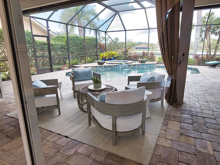 630 Khyber Ln — Photo 10