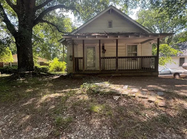 603 Marion St, Badin, NC 28009