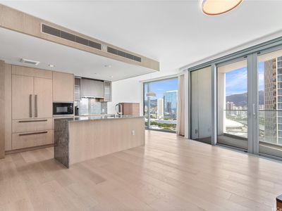 1000 Auahi St #2110, Honolulu, HI, 96814