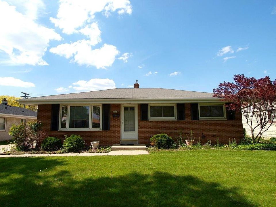 1st image of 9100 W Grantosa Dr