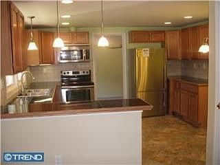 2nd image of 506 S Cannon St