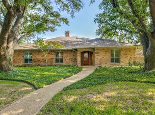 9615 Greensprint Dr, Dallas, TX 75238