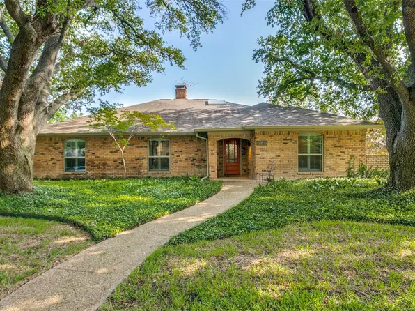 9615 Greensprint Dr, Dallas, TX 75238