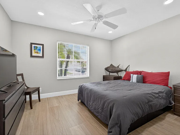 15155 Newquay Ct — Photo 21