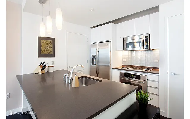 Rented by Douglas Elliman | media 10