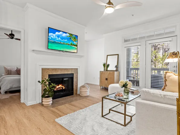 45 Sycamore Ave APT 626, Charleston, SC 29407