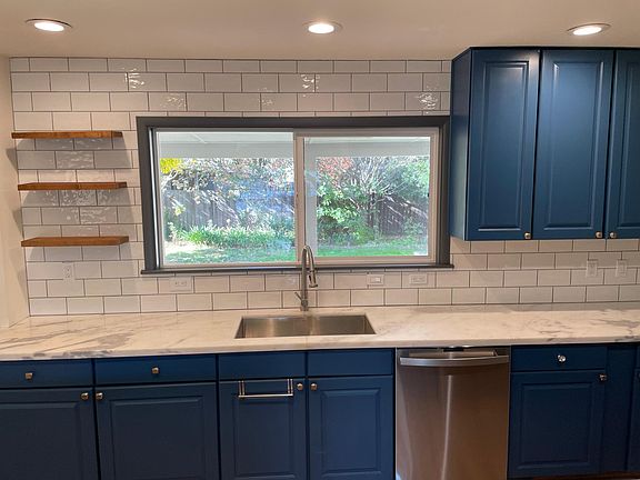 3rd image of 832 53rd St