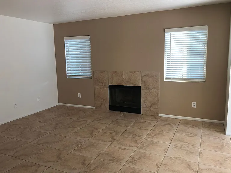 130 E Mills Dr #3 — Photo 7