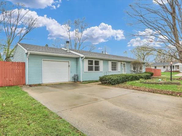 1801 Winchester Dr, Champaign, IL 61821