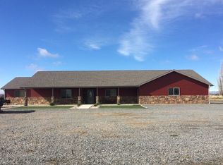 8 Pony Trl, Powell, WY 82435